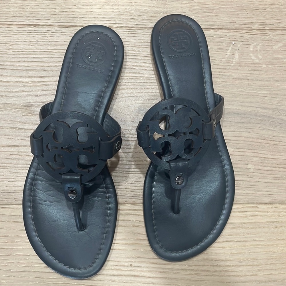 Torchy Burch dark grey miller sandal size 8.5